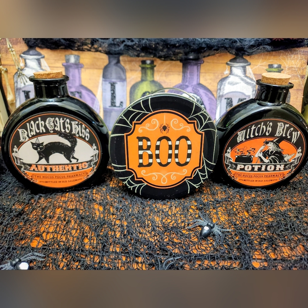 Halloween Themed Decor